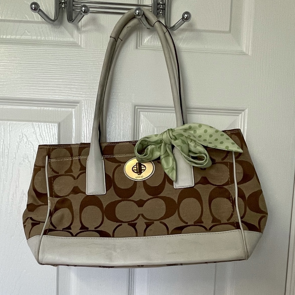 Coach bag/purse